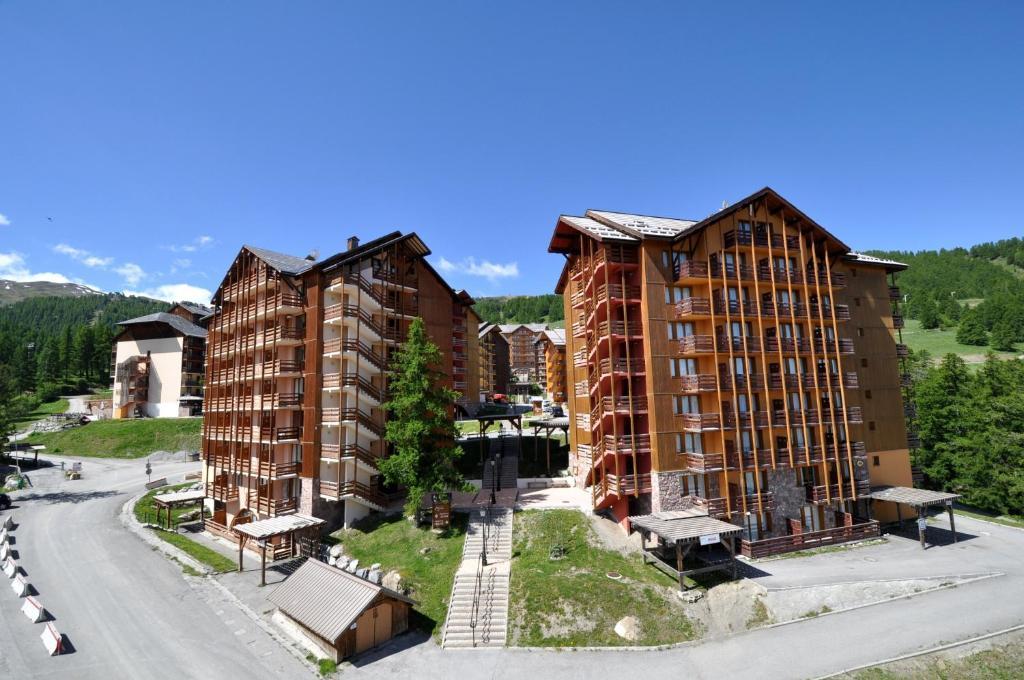 Castor & Pollux Aparthotel Risoul Bagian luar foto